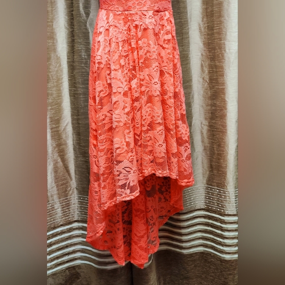 Lace Floral High-Low Dress - Picture 12 of 17